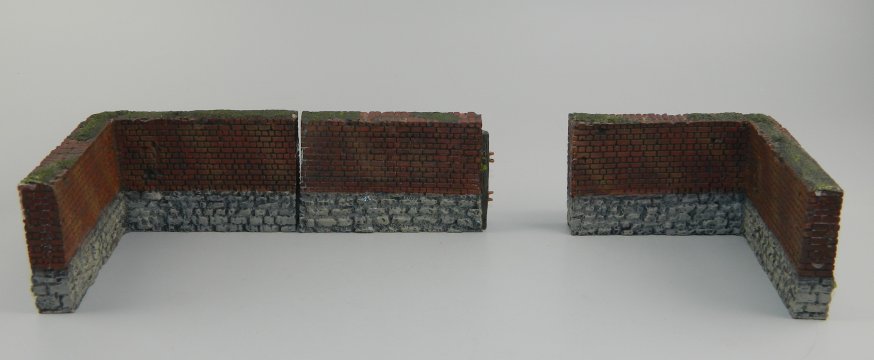 Brick Wall Section with Working Gate and Two Corner Sections