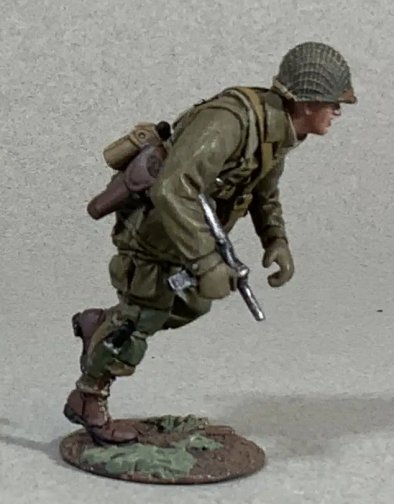 US Airborne Running with M3 Grease Gun, 1944-45