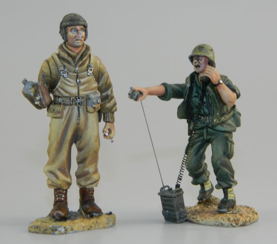 Two Figures for M274 Mule