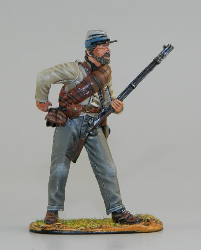 Confederate Infantry Standing Loading