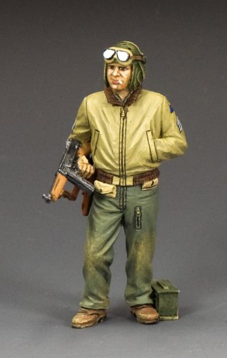 Standing Tank Sergeant w/Tommy Gun