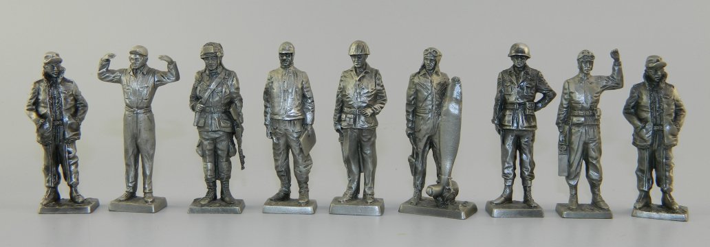 1940s WWII Pewter Soldiers