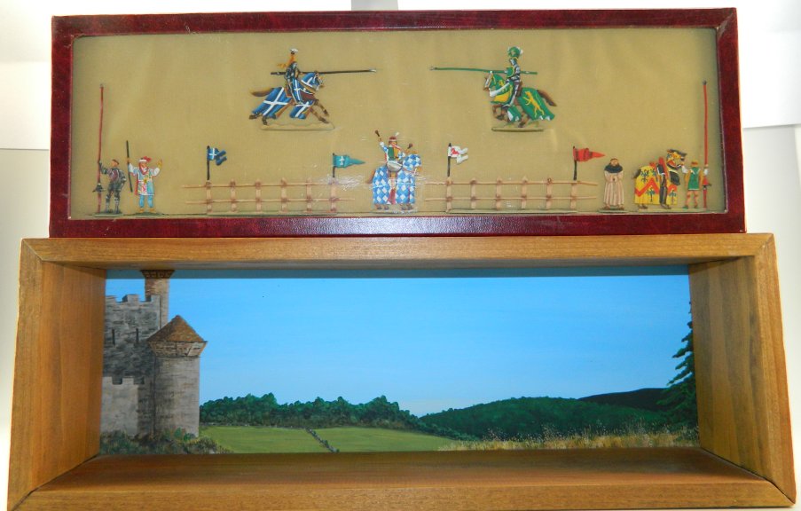 Medieval Jousting with Wooden Diorama Display Box