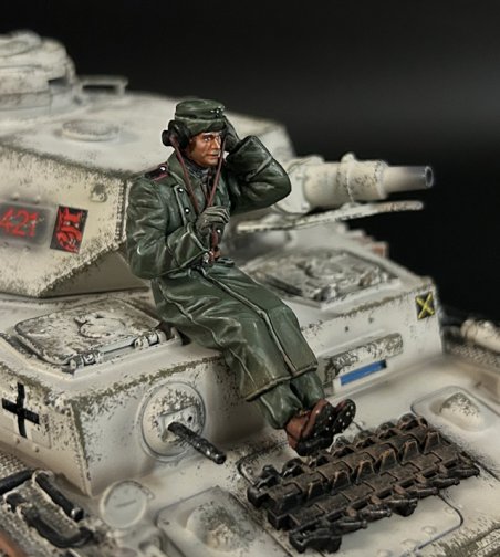 Winter Tank Crew C on Panzer IV