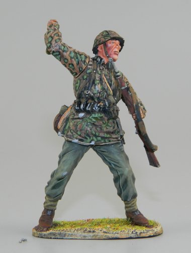 Waffen-SS Panzer Grenadier Throwing Grenade