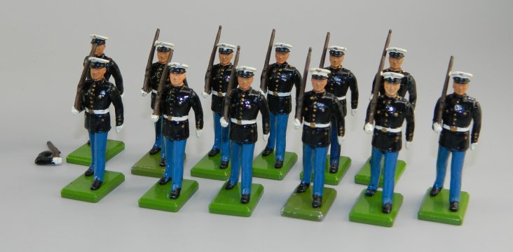 US Marines Marching RS Arms in Dress Blues