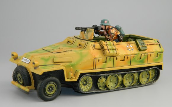 Hanomag Halftrack with Crouching Machine Gunner