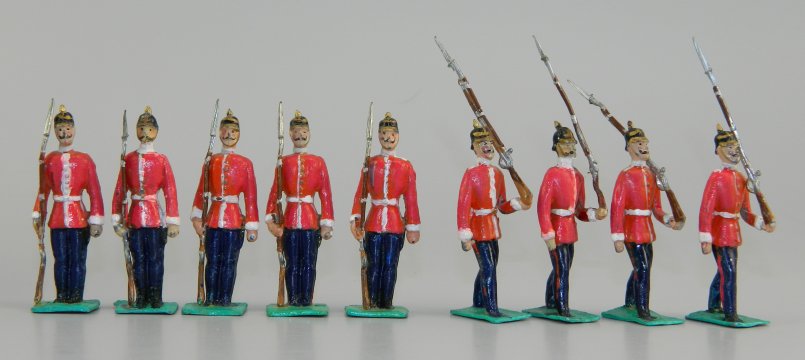 Nine Soldiers in Pickelhaube - 45mm